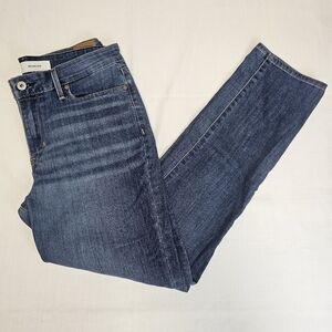 Levi Strauss Signature Mid Ride Slim Womens Jeans Size 8